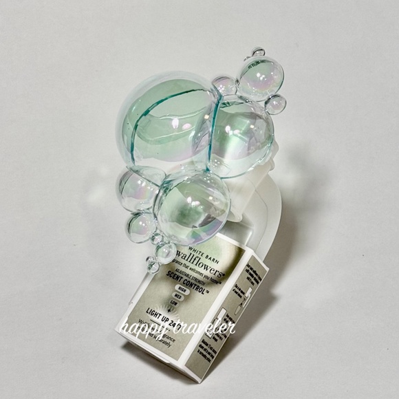 BUBBLES Nightlight Wallflowers Scent Control Fragrance Plug - Picture 3 of 5